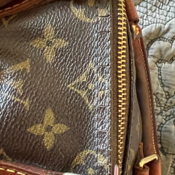 Price drop!! Authentic Louis Vuitton Speedy 25 - Handbag - Picture 13 of 17